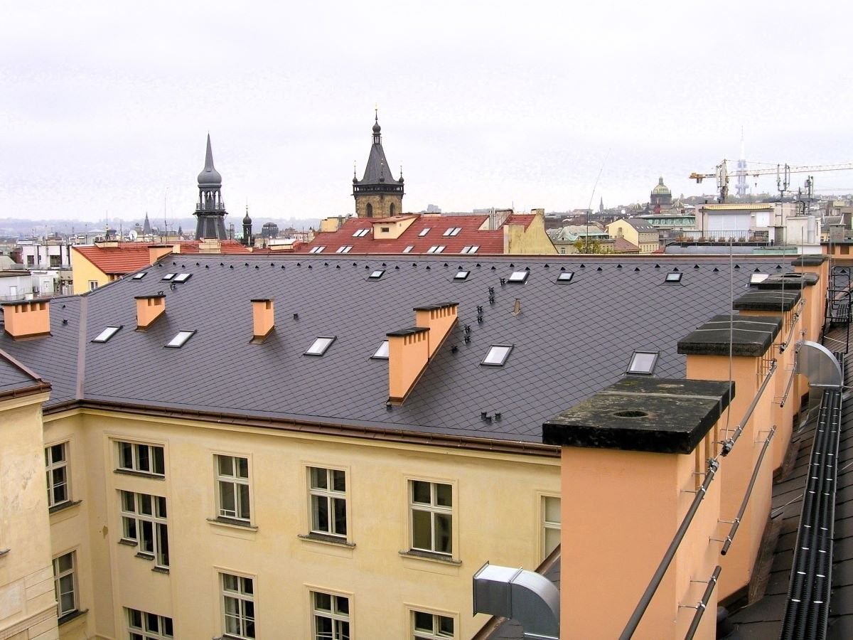 ČVUT Praha střecha na kl&iacute;č